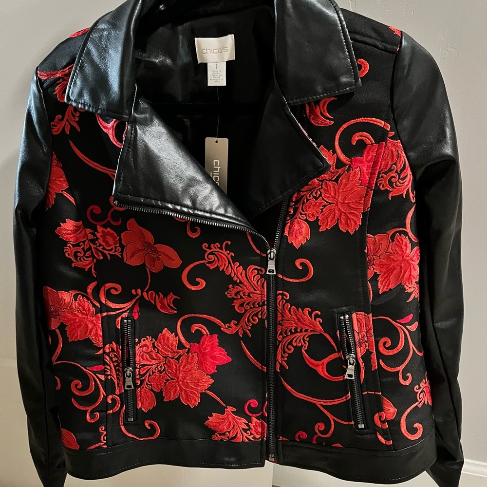 NWT Chicos size 1/US 8 black/red Jacquard faux leather moto jacket